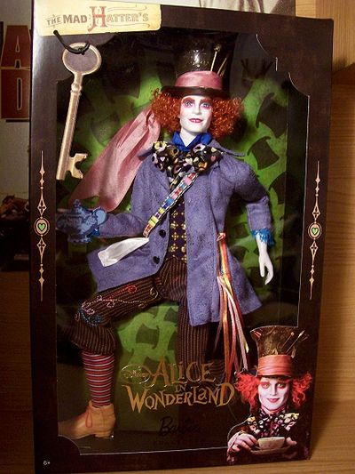 Alice in Wonderland Mad Hatter Barbie doll action figur - Another