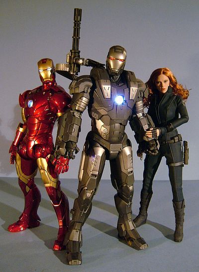 toyhaven: Hot Toys Iron Man 2 War Machine REVIEW II: Lock and Load!