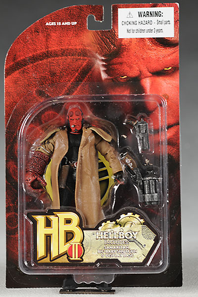 Mezco Hellboy 2 action figure