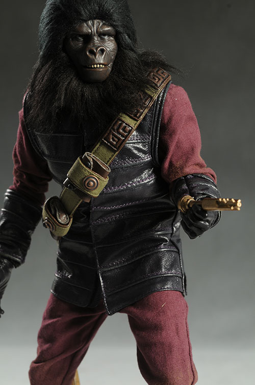 Planet of the Apes Gorilla Soldier sixth scale action figure by Hot Toys