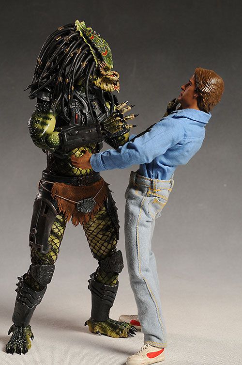 Alien vs Predator Lost Predator action figure by Hot Toys