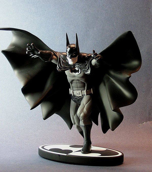 Batman Black and White Marshall statue by DC Direct