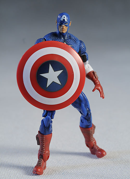 Marvel Universe Hulk, Captain America and the Thing action figures by Hasbro