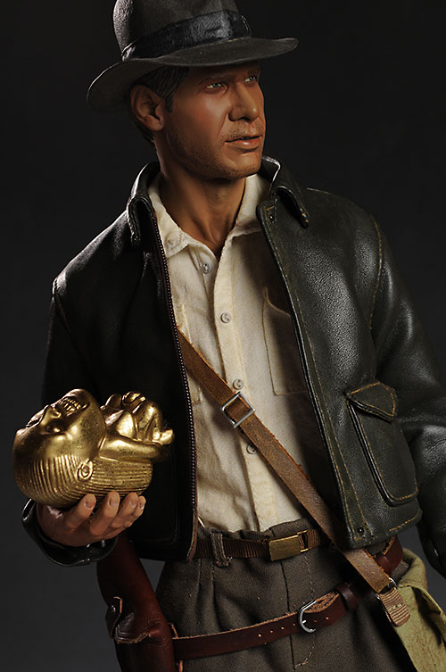 Indiana Jones premium format statue from Sideshow Collectibles