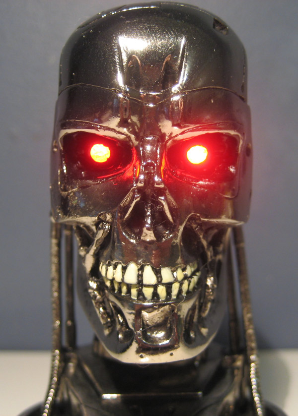 T-800 Terminator Endoskeleton skull bust - Another Pop Culture Collectible  Review by Michael Crawford, Captain Toy