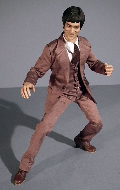 Bruce Lee by Hot Toys