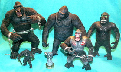 X-plus King Kong vs T-Rex action figures