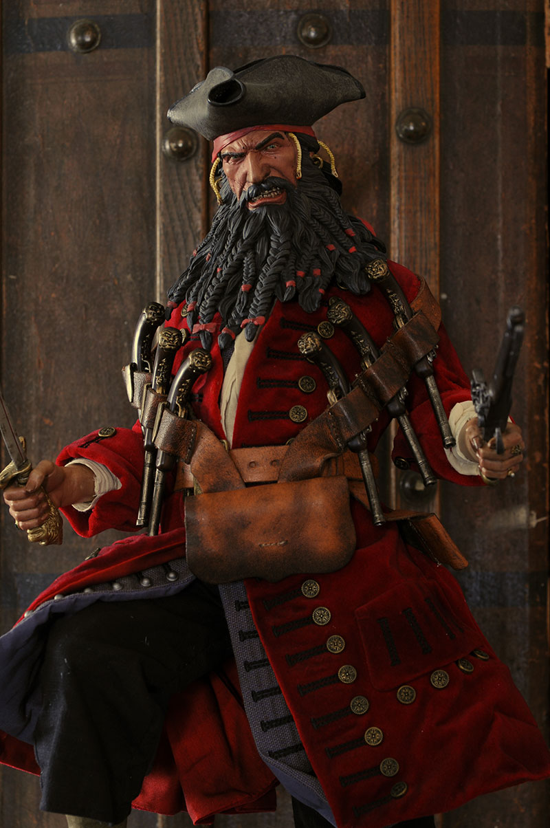 pirate blackbeard pirates statue rum edward sideshow sword teach friends please gunpowder fire fighting