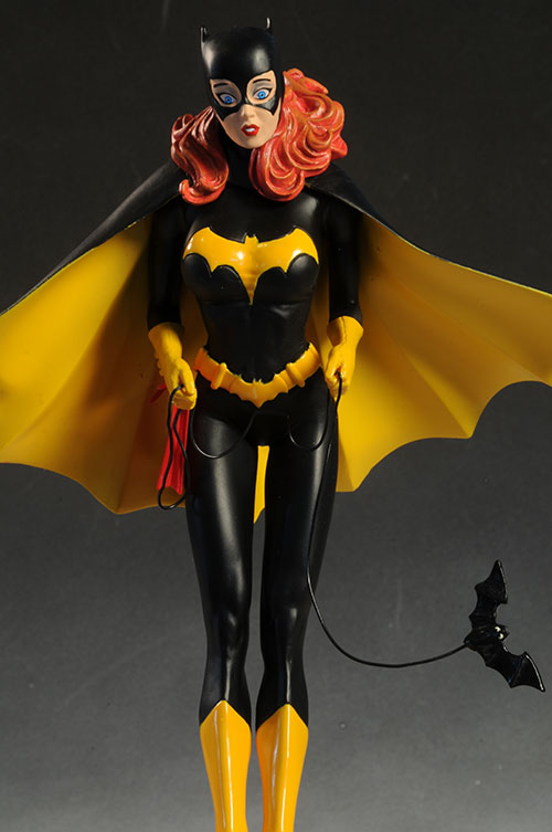 DCU Cover Girls Batgirl statue by DC Direct