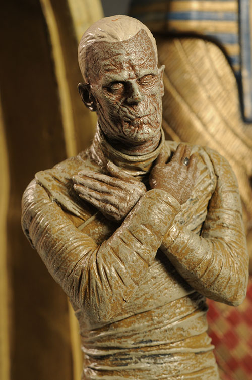 Universal Monsters Mummy figure by DST