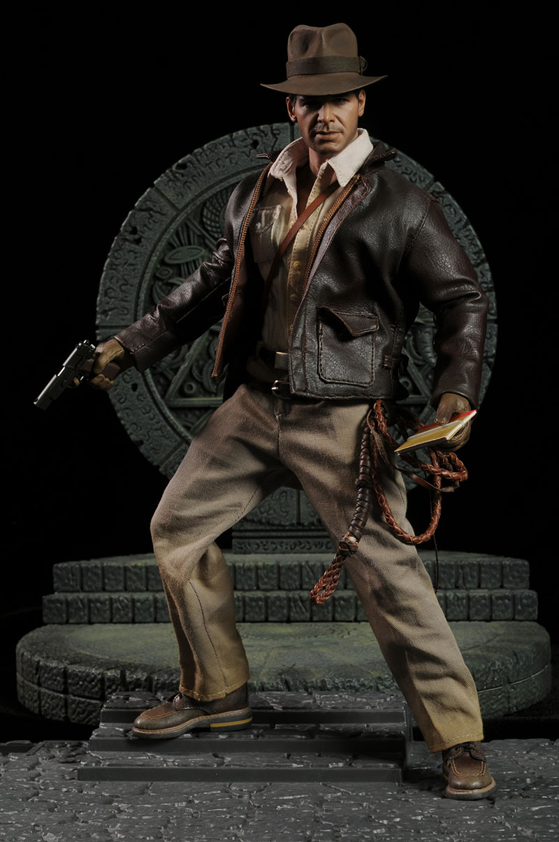 cheap hot toys figures
