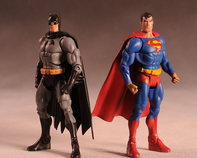 batman and superman action figures