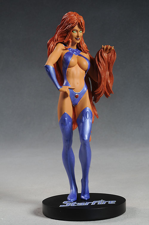 DC Cover Girls Starfire statue by DC Direct