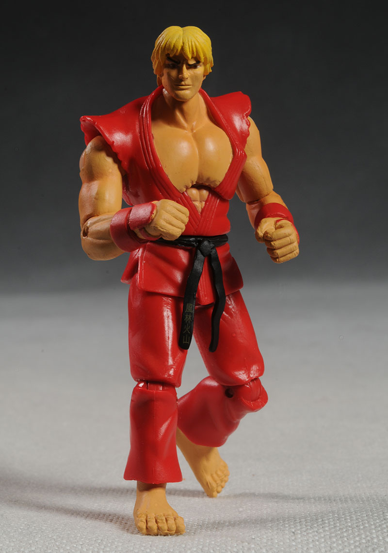 Review and photos of Street Fighter Ken vs Blanka action figures by Jazwares