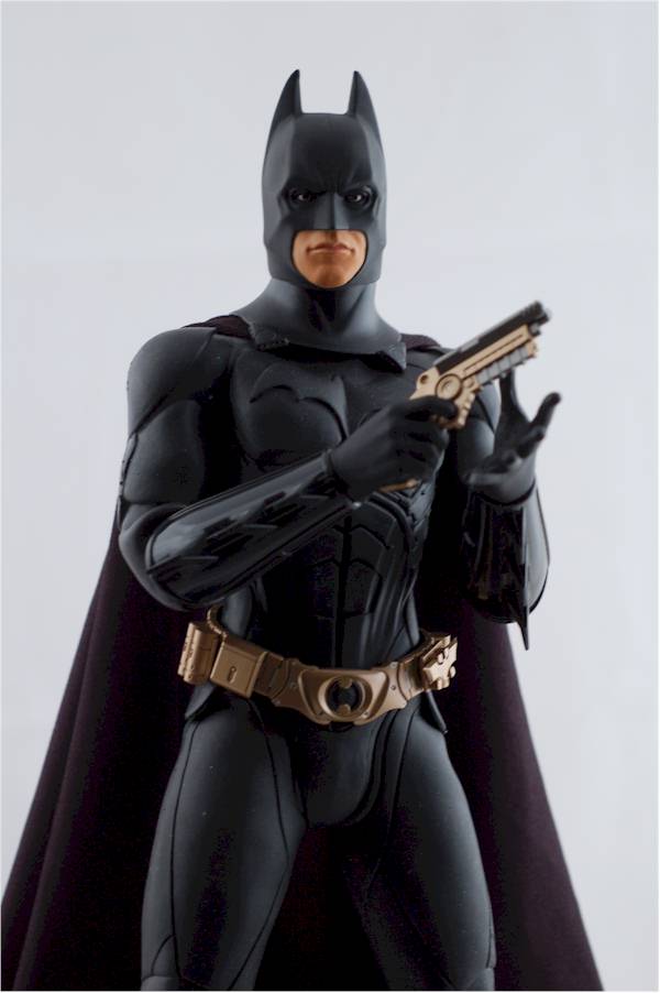 Batman Begins 1/6th action figure comparison review