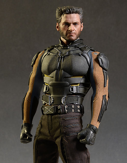 Review and photos of X-men DOFP Wolverine sixth scale action