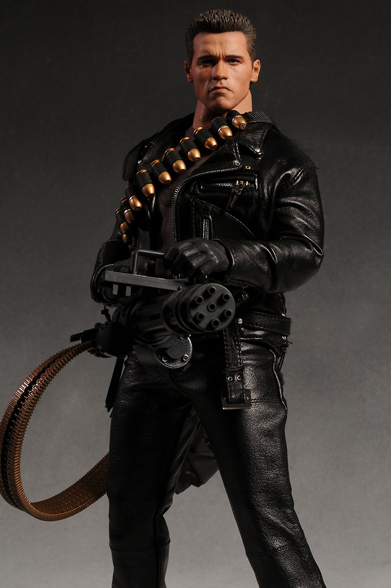 Terminator 2 T-800 DX10 action figure by Hot Toys