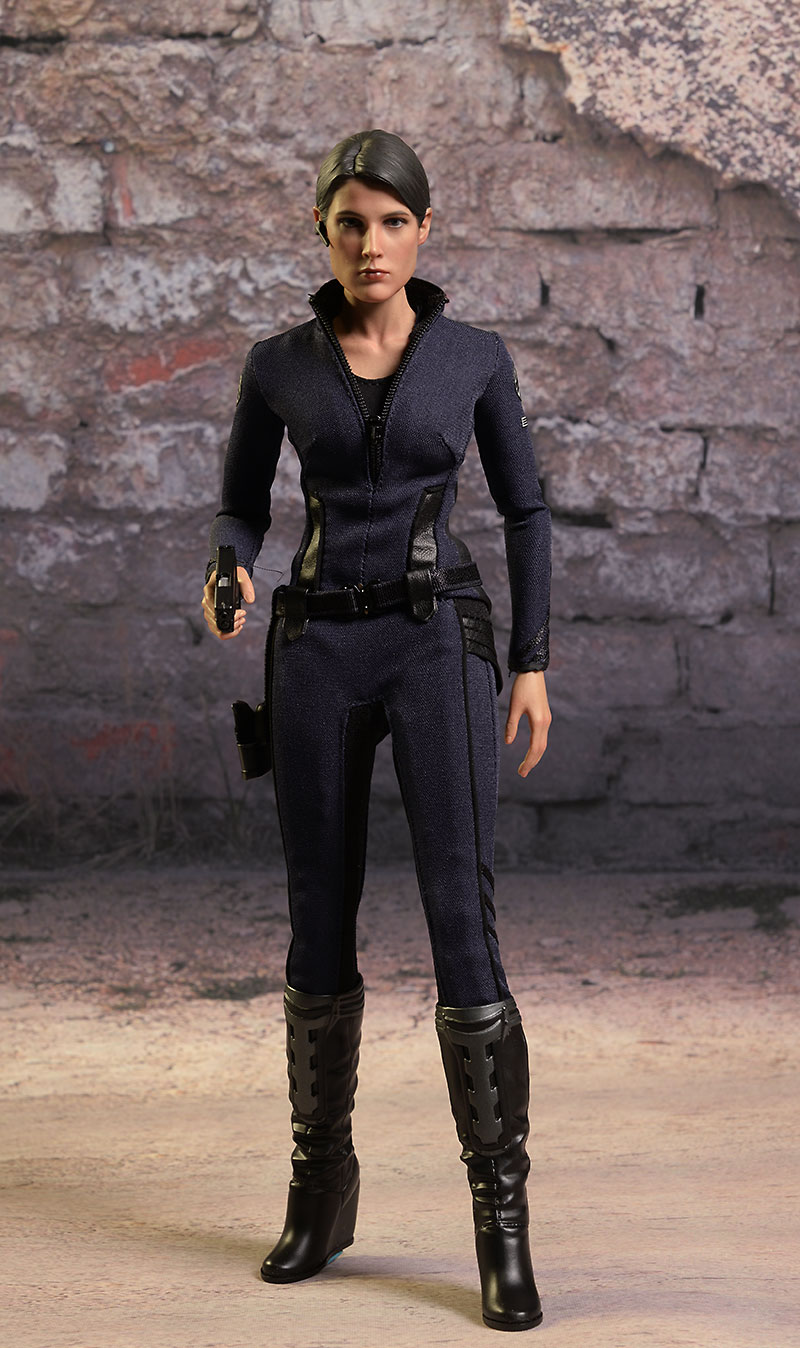 Avengers Maria Hill sixth scale action figure by Hot Toys