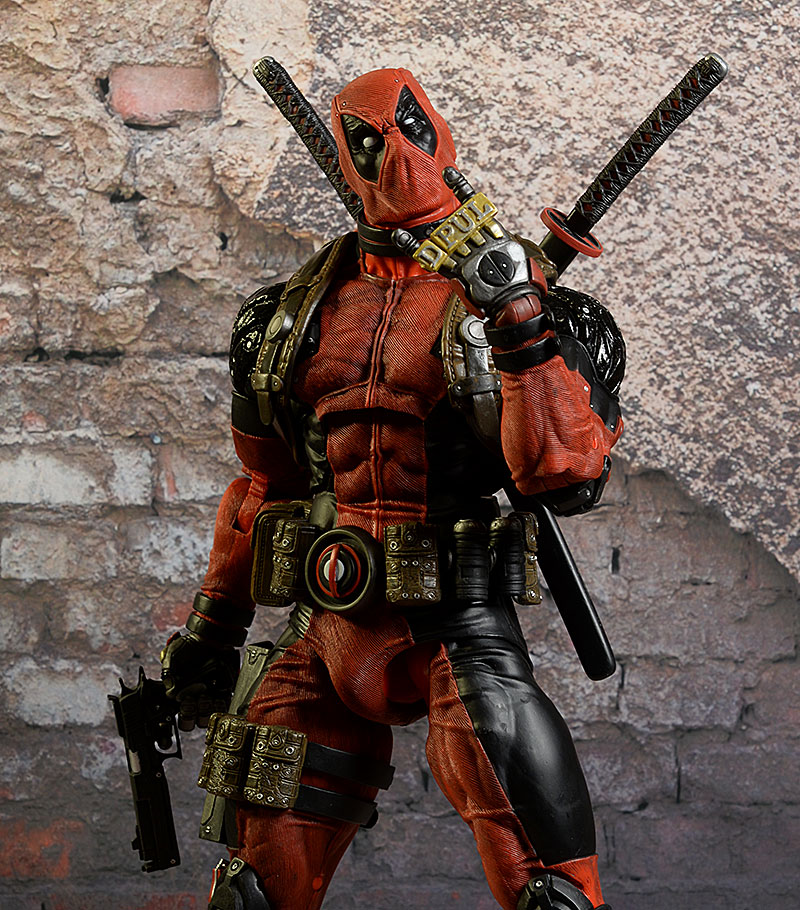 How NECA Made the Marvel Classics - 1/4 Scale Action Figure - Ultimate  Deadpool a Standout