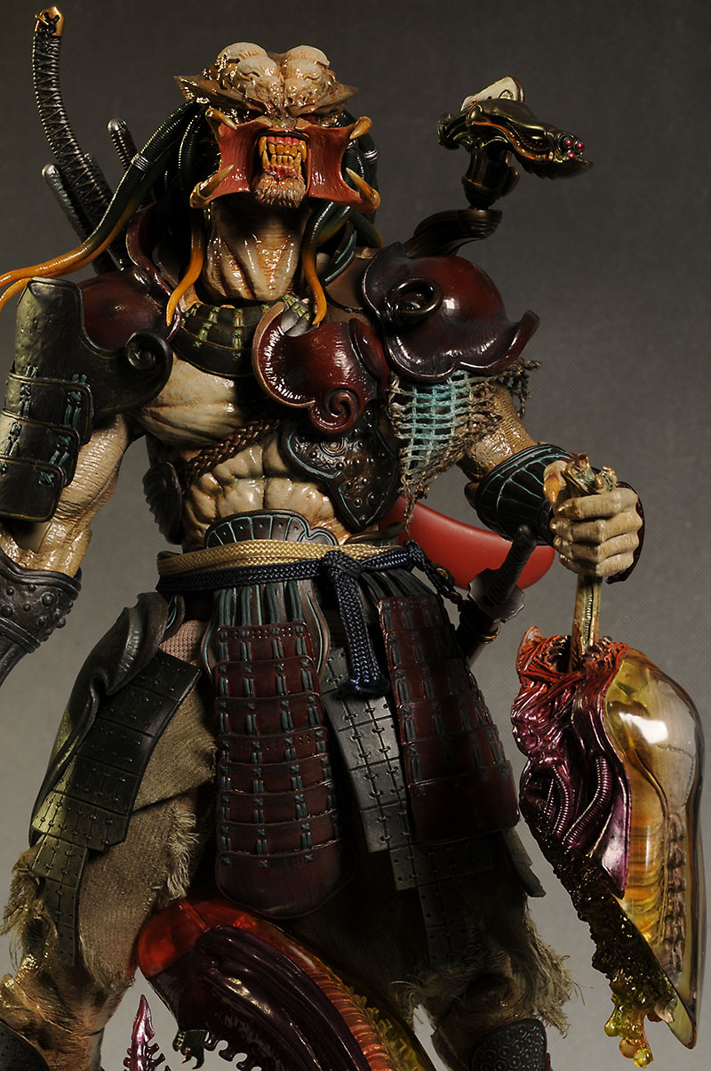 Samurai Predator 1/6th action figure by Hot Toys