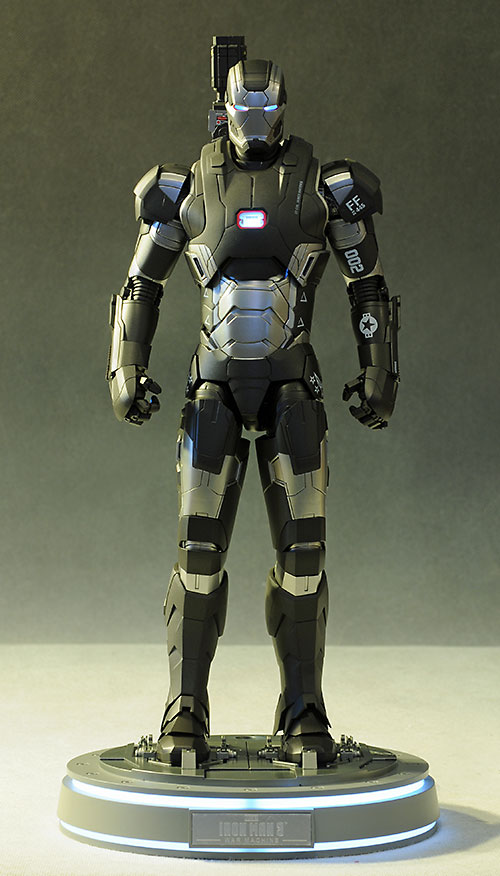 toyhaven: Hot Toys Iron Man 2 War Machine REVIEW II: Lock and Load!