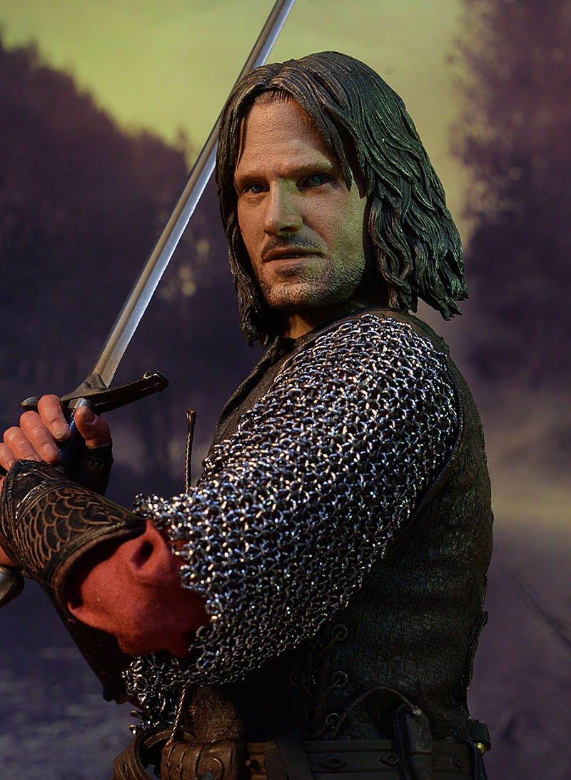 Aragorn Lord of the Rings Deluxe sixth scale action figure by Asmus