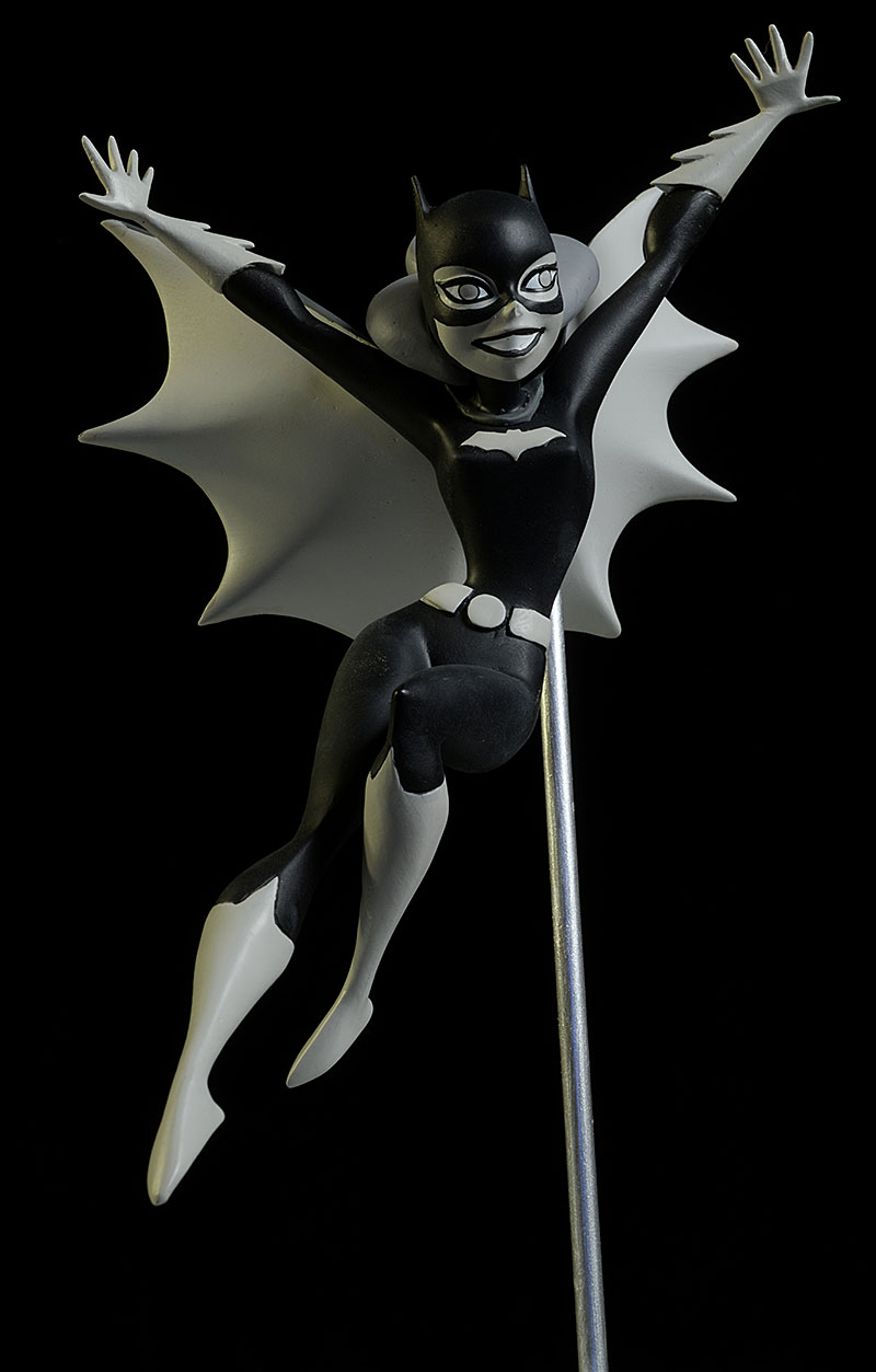 Batgirl Bruce Timm Batman Black and White statue by DC Collectibles