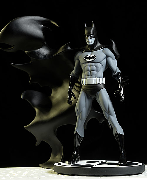 Batman Black and White Norm Breyfogle statue by DC Collectibles