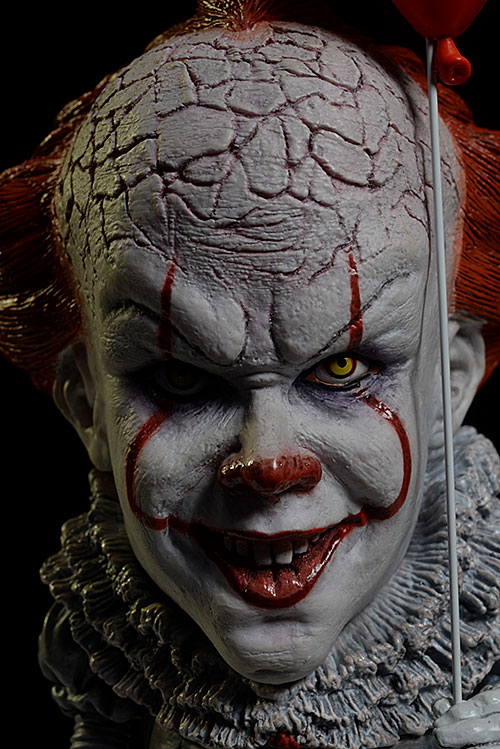 Pennywise IT vinyl action figure by Star Ace