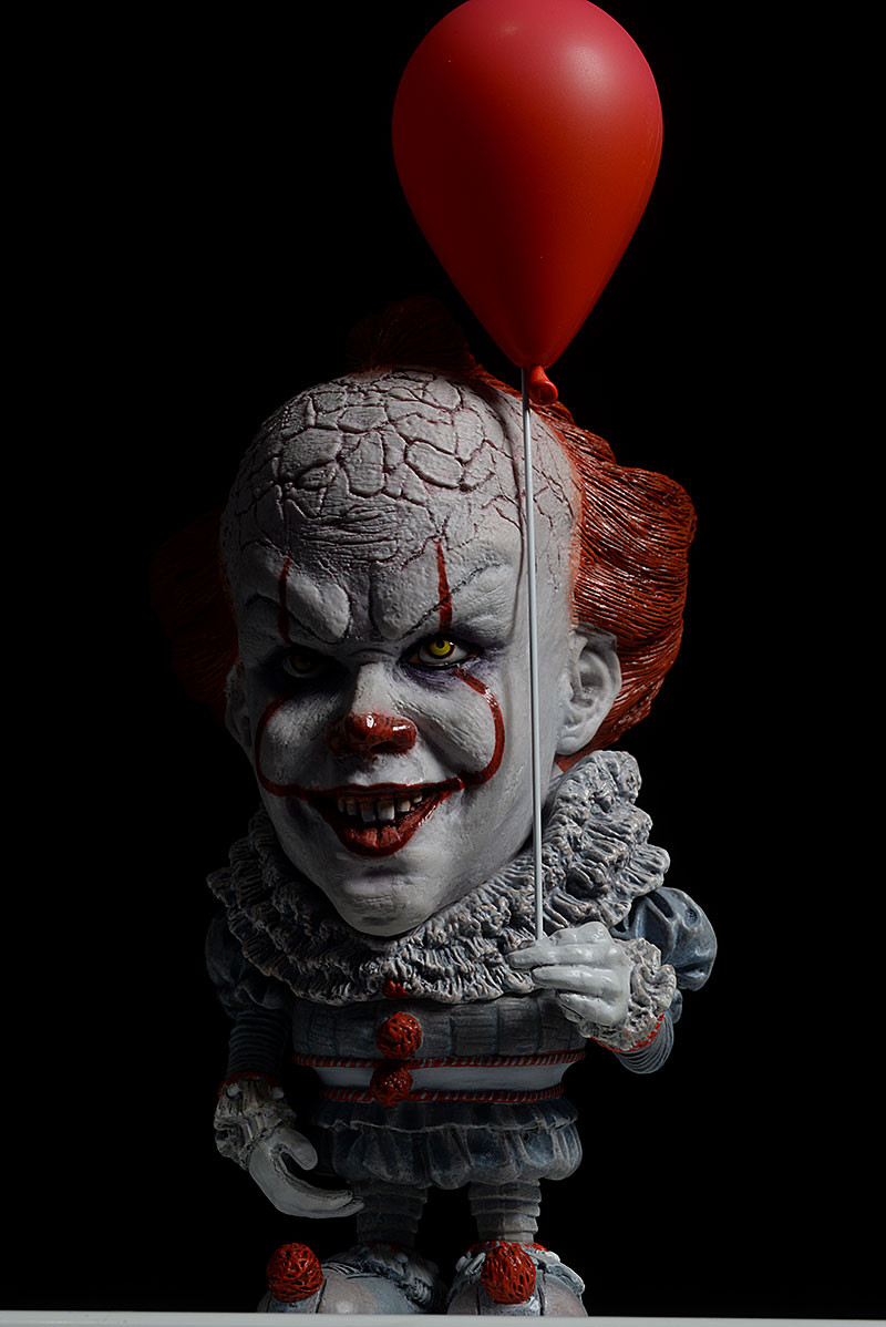 Pennywise IT vinyl action figure by Star Ace