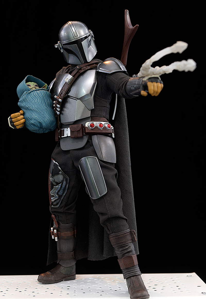 Grogu Mandalorian Star Wars sixth scale action figure from Hot Toys