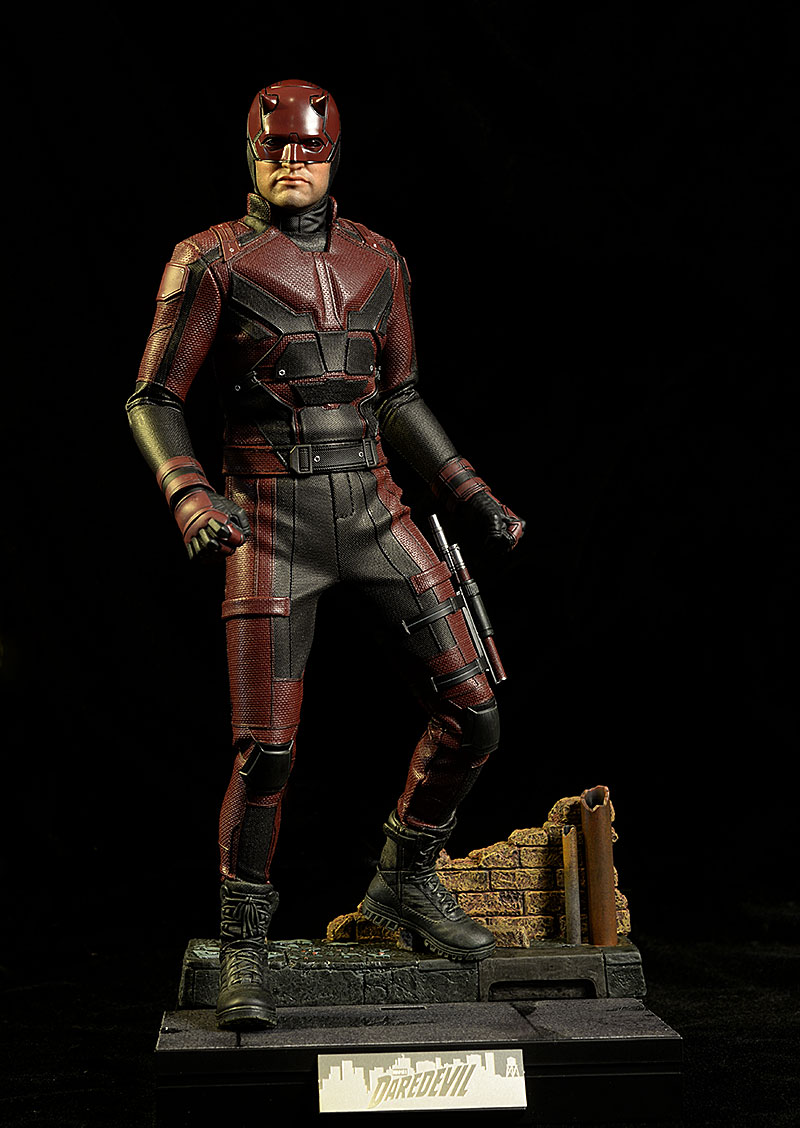 Daredevil Marvel Netflix sixth scale action figure by Hot Toys