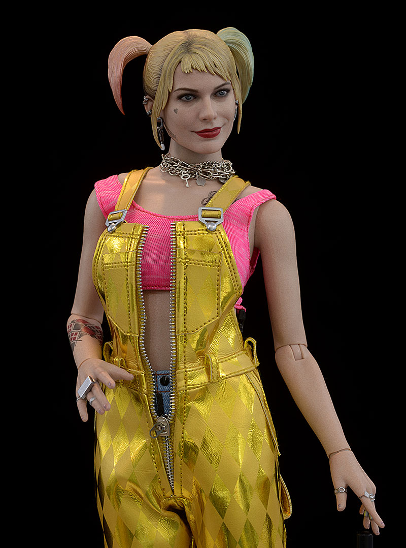 Birds of Prey Harley Quinn Hot Toys Sixth Scale Figure Unveiled