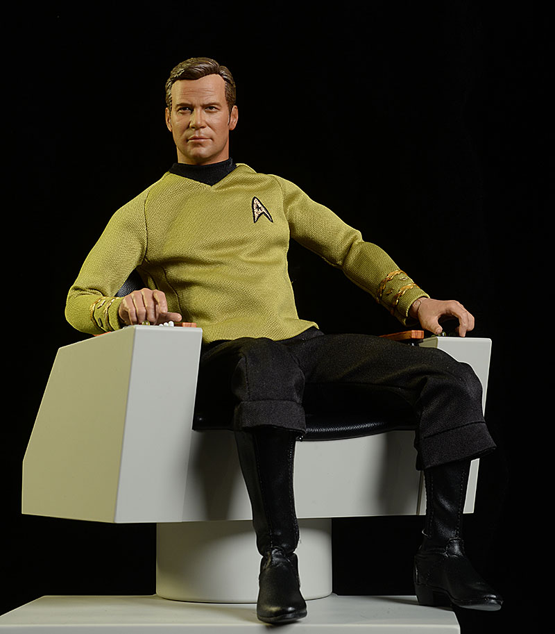 Captain Kirk's Chair Star Trek 1/6th diorama by Quantum Mechanix