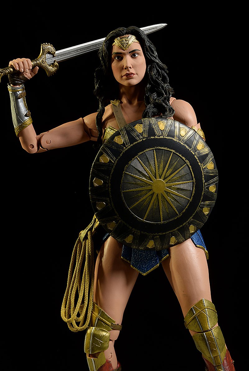 Wonder Woman 1/4 scale action figure by NECA