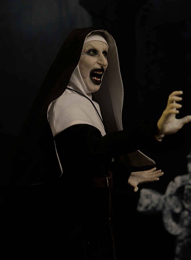 the nun valak figure
