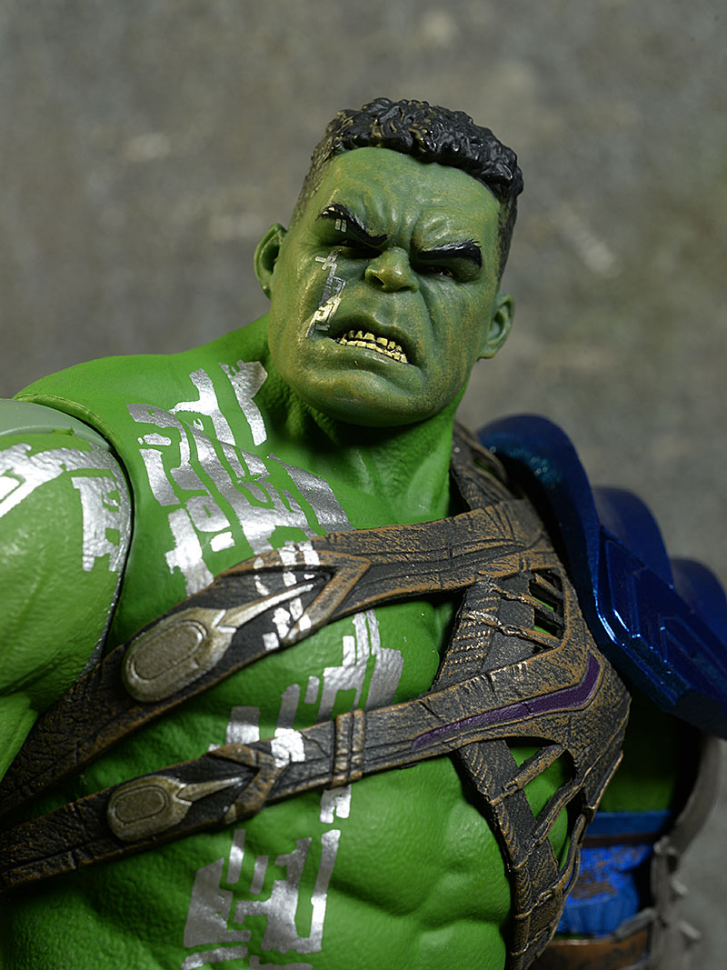 Review and photos of the Hulk Thor: Ragnarok One:12