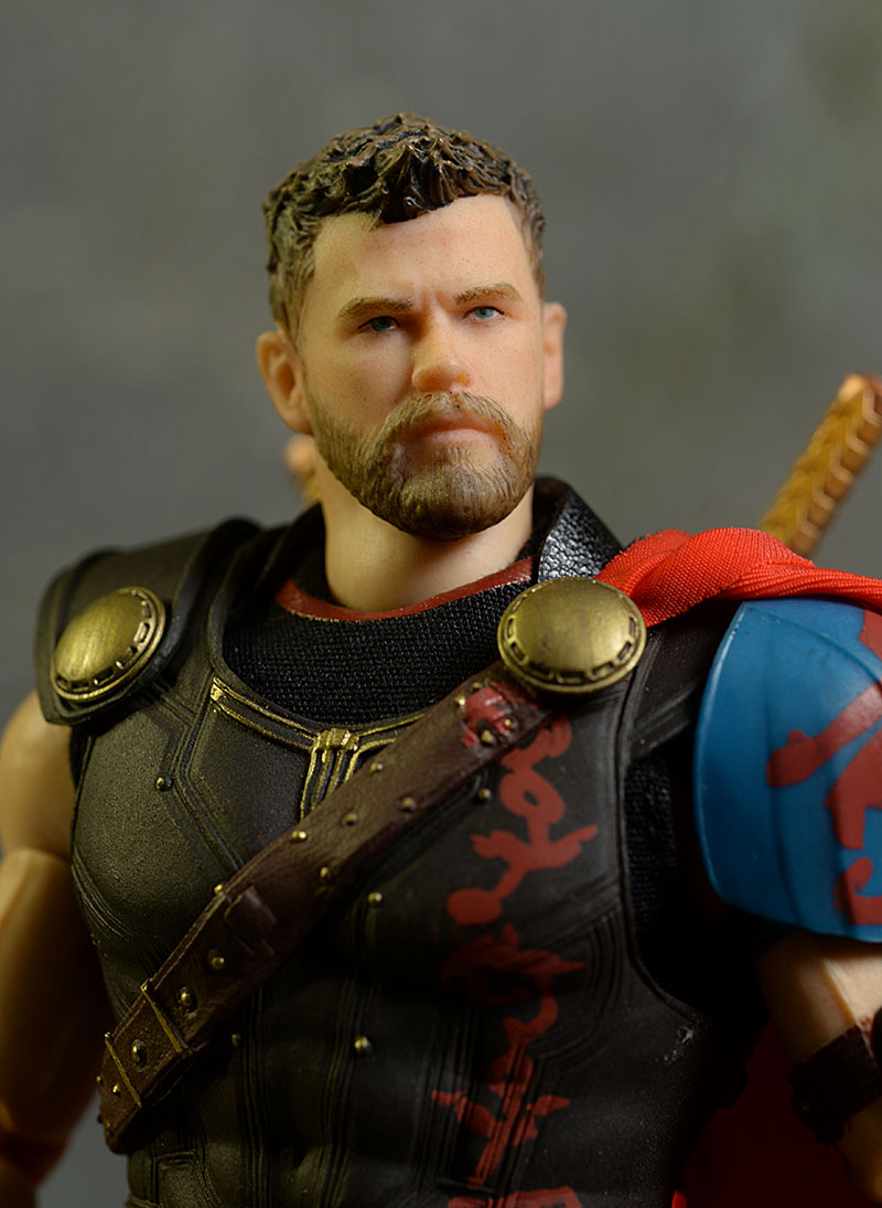 Thor Ragnarok One:12 Collective action figure by Mezco