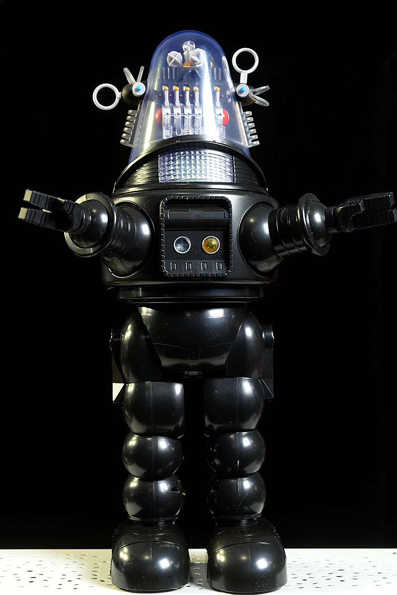 robby the robot replica