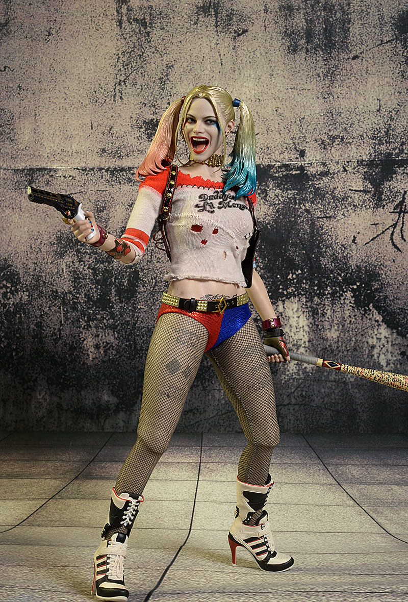 Hot Toys 1/6 Suicide Squad Movie Deadshot, Harley Quinn & Joker Figures