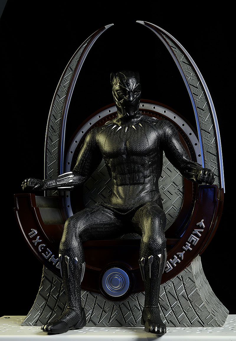 Wakanda Throne Black Panther sixth scale diorama by Hot TOys
